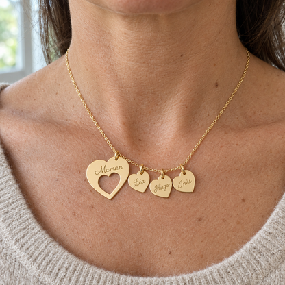 Collier Maman — Les prénoms de ses enfants, gravés sur des petits cœurs