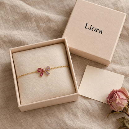 Le bracelet nœud dans son coffret Liora